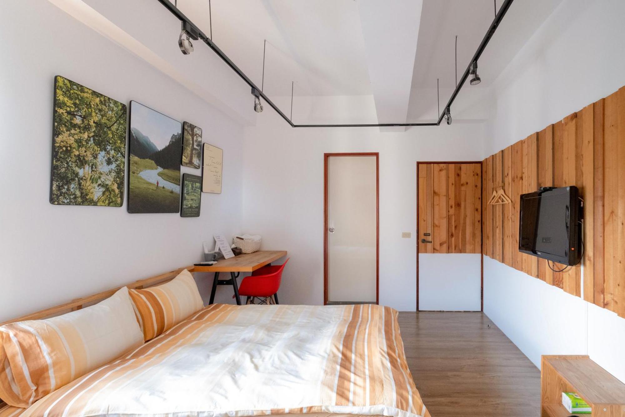 טאינאן Re+Wood Guesthouse מראה חיצוני תמונה