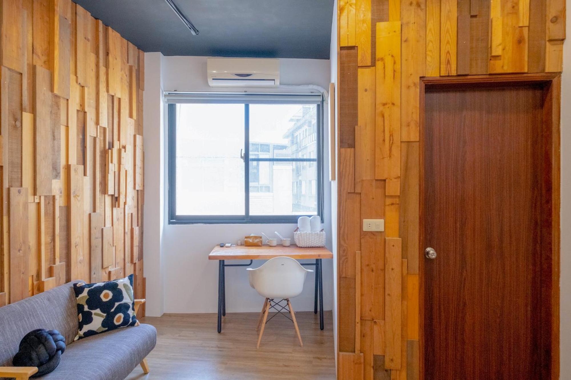 טאינאן Re+Wood Guesthouse מראה חיצוני תמונה